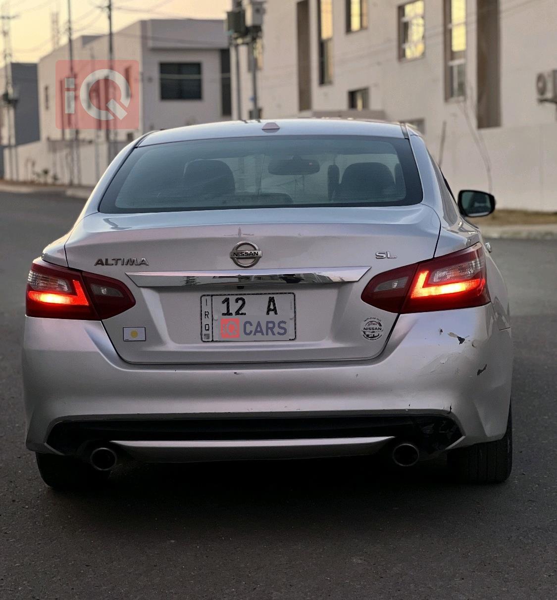 نيسان ألتيما